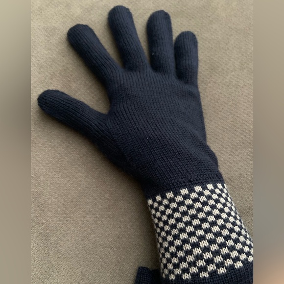 NWT Brooks Brothers gloves - Picture 2 of 3